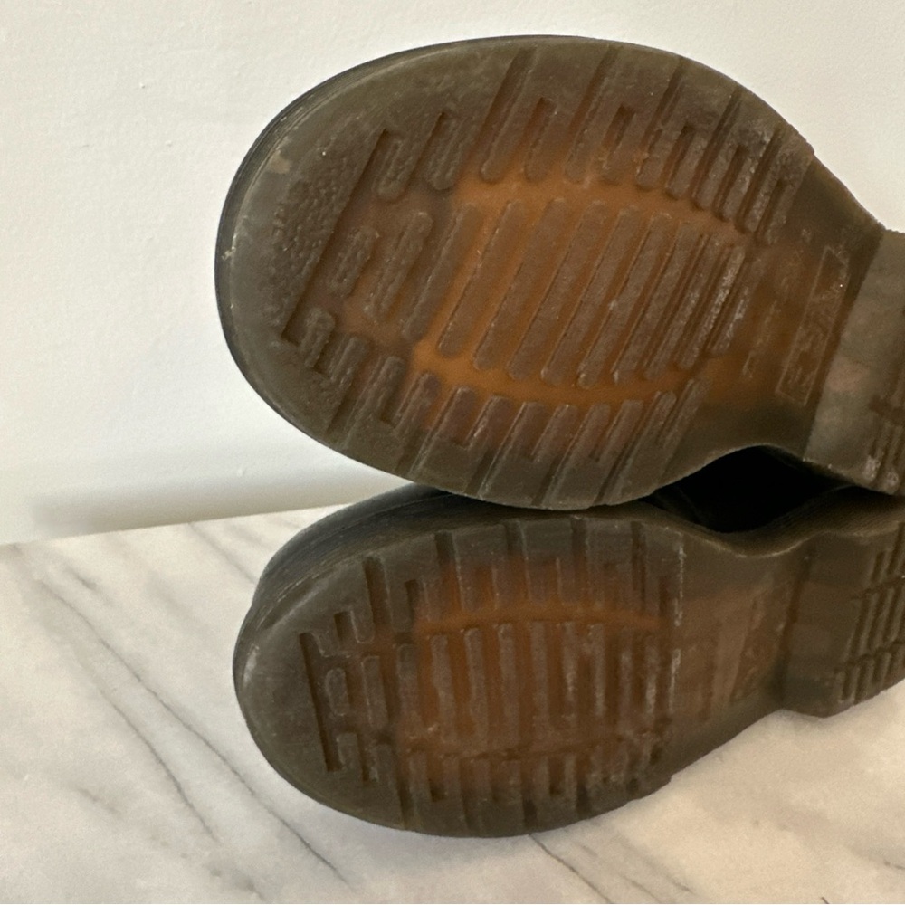 Dr. Martens Black Loafers with Leather Material and Sturdy Sole - Picture 9 of 16